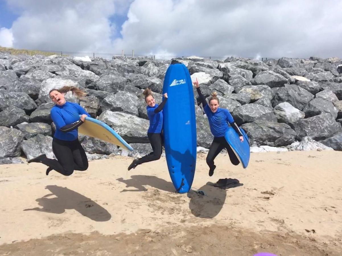 Lahinch -Beach -Surf- Hostel Exterior foto